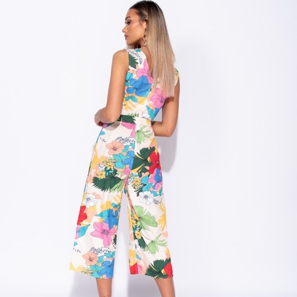 Beach Side Affairs Floral Cropped Jumpsuit - Picture 8 of 10